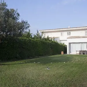 Casa Con Encanto Y Jardín Amplio En Cadaqués